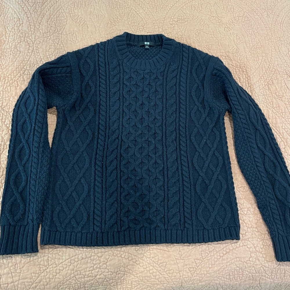Uniqlo Navy Blue Cable Knit Sweater